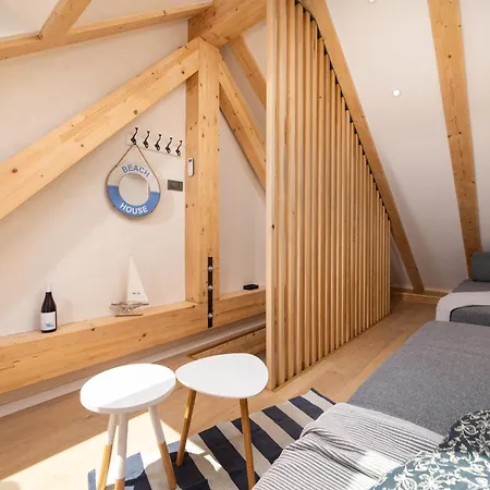 Little House * Baška